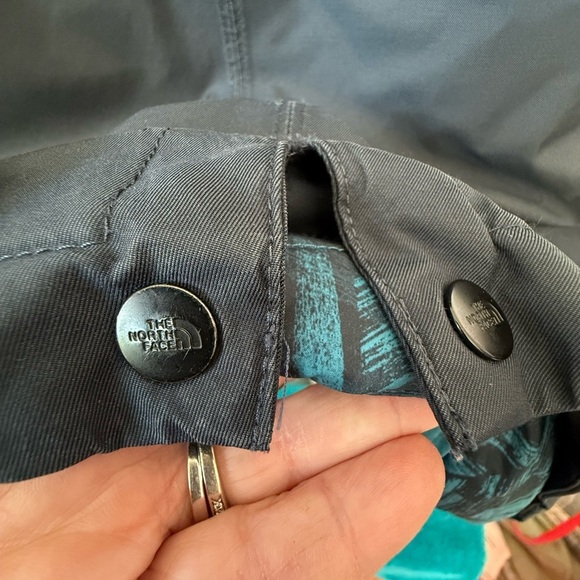 The North Face Goose Down Jacket Womens Medium Blue Puffer Insulated DryVent - Picture 7 of 11